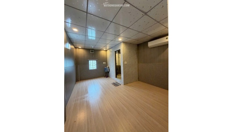 Nhà 2 mặt tiền Đoàn Giỏi, ngang 8.7, xe hơi ngủ trong nhà mà chỉ 4Đ hơn